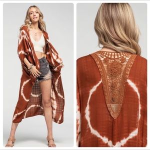 Ruggine rust-colored tie-dye kimono / coverup with crochet detail on back. OSFA.